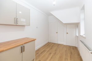 Kitchen diner- click for photo gallery